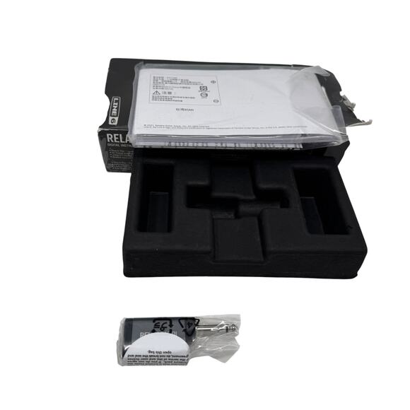 Line 6 Relay G10TII Digital Wireless Electric Acoustic Guitar Amp Transmitter - Picture 2 of 4